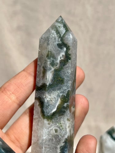 عقيق طحلبي برج