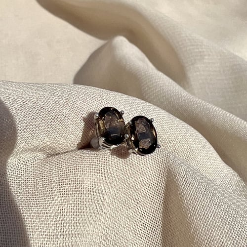 اقراط سموكي كوارتز