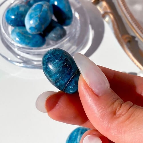 اباتيت ازرق مصقول