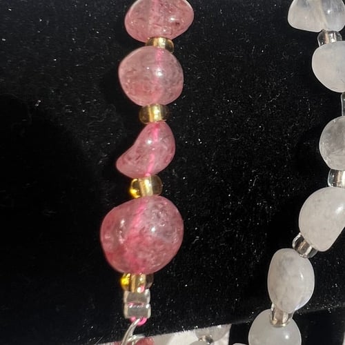 اسوارة كوارتز الفراولة