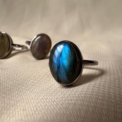 خاتم لابرادوريت عالي الجودة