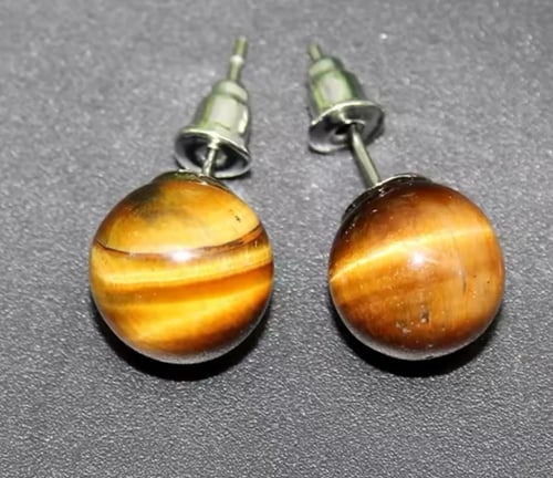 اقراط احجار كريمة