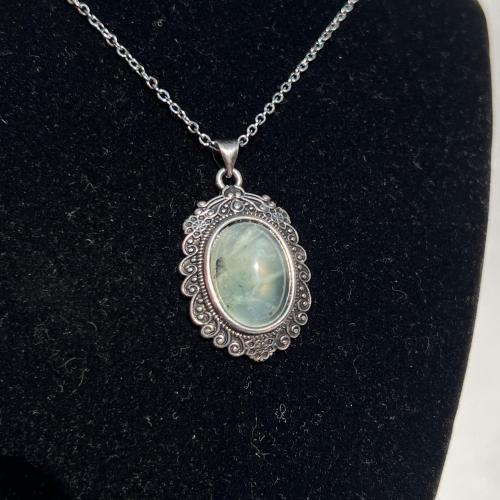 سلسال بريهنايت prehnite
