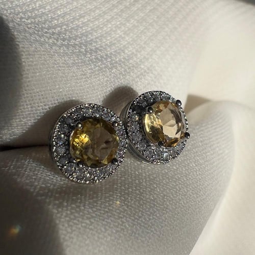 اقراط سترين