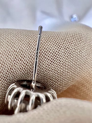 اقراط حجر القمر فضة 925