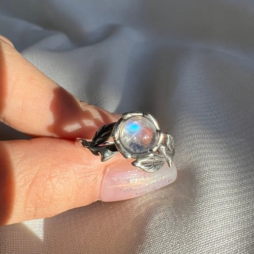 خاتم حجر القمر طبيعي فضة 925