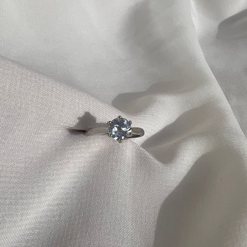 خاتم كلير كوارتز