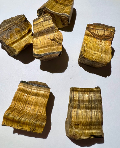 عين النمر خام طبيعي