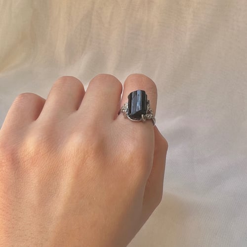 خاتم تورمالين اسود خام طبيعي