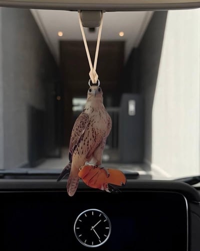 تعليقة اكريلك برسمة حسب الطلب