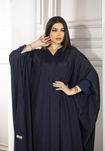 عباية بشت كحلي باكمام أنيقة