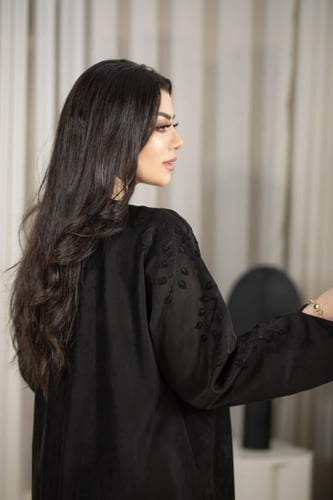عباية شامواه بتطريز ورد