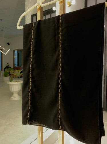 طرحة اسود بزينة ذهبي