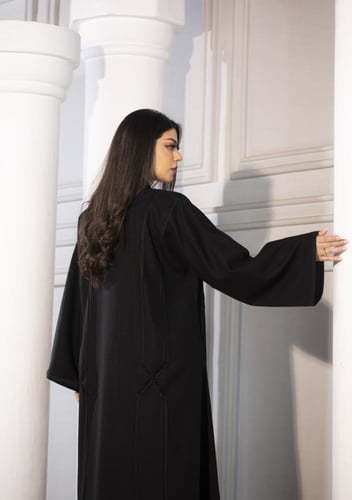 عباية كلوش بشك ناعم