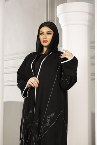 عباية اسود بشك ابيض