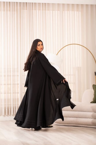 ‎‏ ‎‏‎‏عباية ميناميت دبل كلوش اسود بقصة اطراف أنيق...