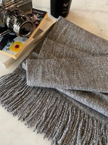 سكارف صوف سادة بالوان متعددة