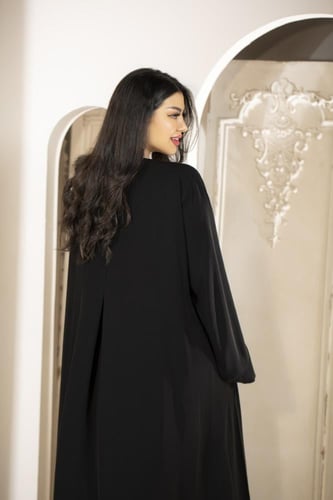 عباية كلوش مسكره من الامام