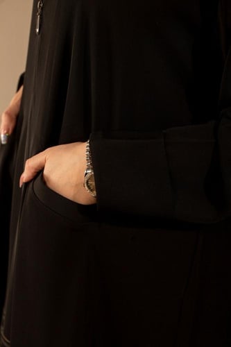 عباية اسود كلوش بسحاب