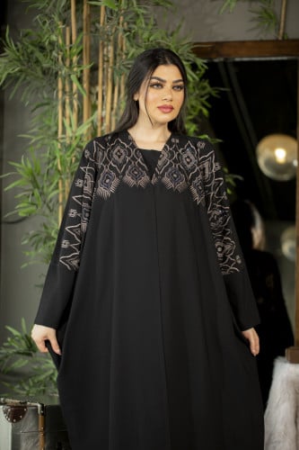 عباية كريب امريكي نص بشت بتطريز بني