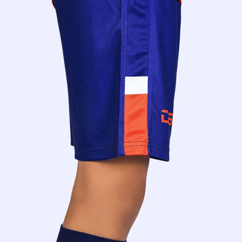 الطقم الأساسي