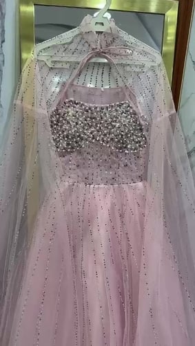 فستان سهرة صدرية مشغول تل طبقات LB-313