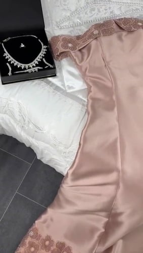 فستان تفتة لون لحمي 1116-11