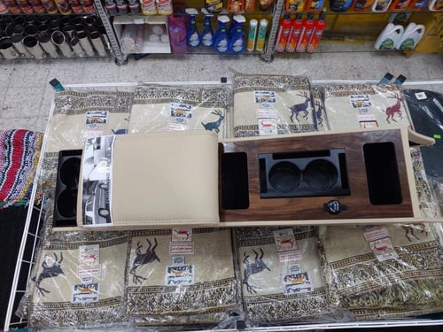 تكاية فورد فكتوريا - جراند ماركيز