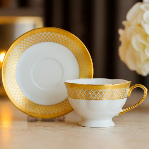 فنجان شاي بورسلان 2 قطعة ذهبي 180 مل