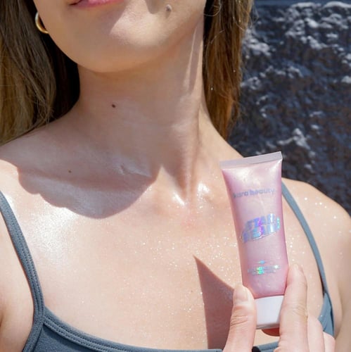 مجموعة فرشاة بيوتي باترا واضاءة الجسم كارا بيوتي