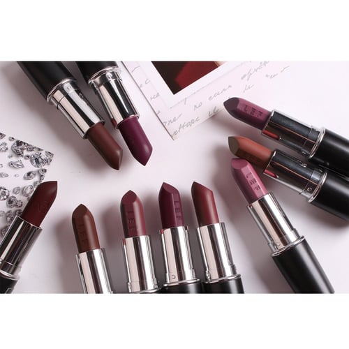 روج ليف مخملي بلون غني مدعم بشمع العسل للاستخدام ا...