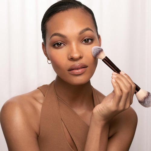 اورجلاس بودرة فيل شفافة لتثبيت المكياج - ترانسلوسن...