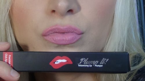 قلم تكبير الشفاة منفخ الشفاة بلمب ات فولوميسنغ ليب...