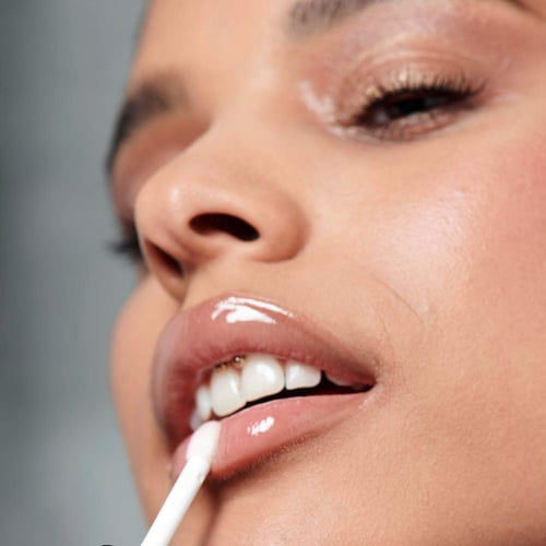 سيفورا ملمع الشفاه اوتريجاس بلامب ايفيكت رقم 05