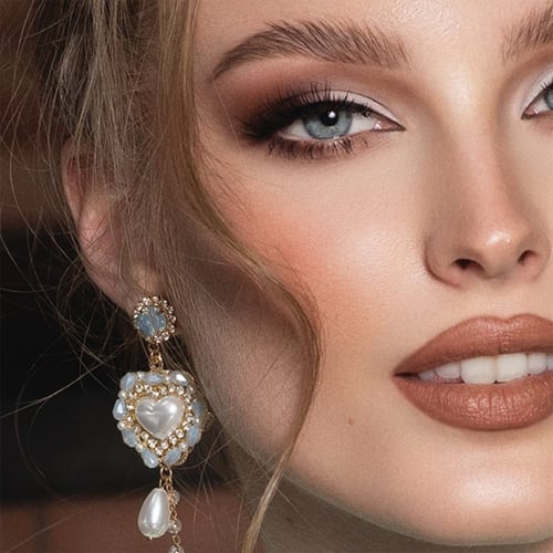 نوره بو عوض باليت شادو فيث 20 لون