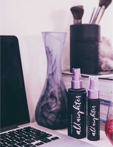 اربن ديكاي بخاخ أول نايتر لتثيت المكياج حجم السفر...