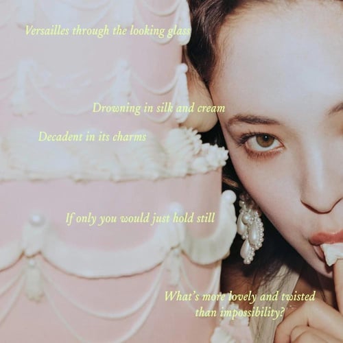 لور عطر أو دو بارفان 2 مل ميني