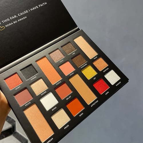 نوره بو عوض باليت شادو فيث 20 لون