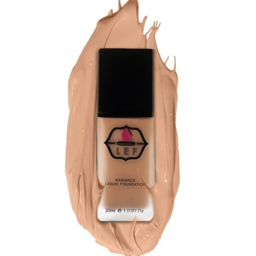 ليف كريم أساس سائل بتركيبه خفيفه الوزن خاليه من ال...