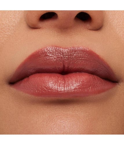ماك احمر شفاه سليك ساتان - 834 كريم ان يور كوفي مي...