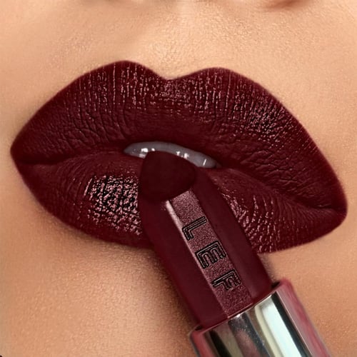 روج ليف مخملي بلون غني مدعم بشمع العسل للاستخدام ا...