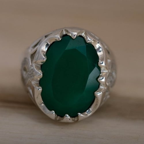 خاتم رجالي حجر الجاد الطبيعي واحجار الزركون