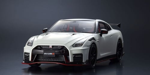 RARE Nissan GTR NISMO R35 WHITE 1:18 KYOSHO LIMITE...