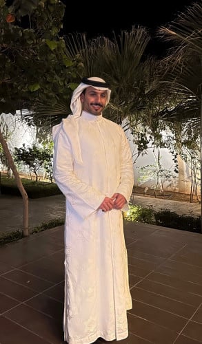 دقله مطرزه بذهبي