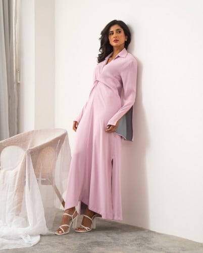 فستان بربطه من الامام