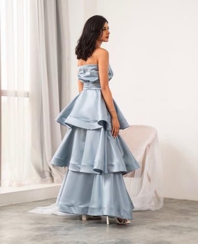 فستان طبقات بحزام درابيه