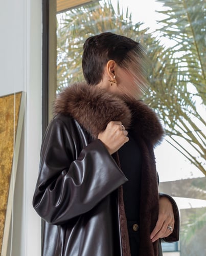 فروه جلد بني مع فرو ايطالي طبيعي مبطنه