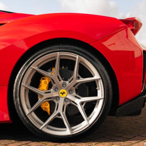 جنوط فيراري VOSSEN