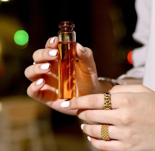 تسقية عطرية مركزة ( دخون ملكي )