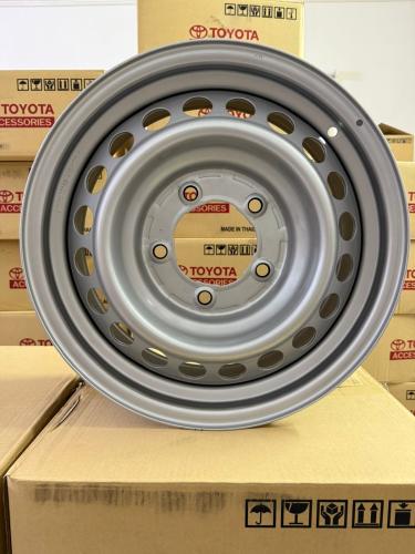 طقم جنوط لاندكروزر هلل مسامير مقاس 17 وكالة اصلي